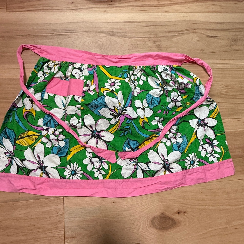 Vintage 1960s Half Apron Womens OS Green Pink Floral Boho MCM Grandmacore